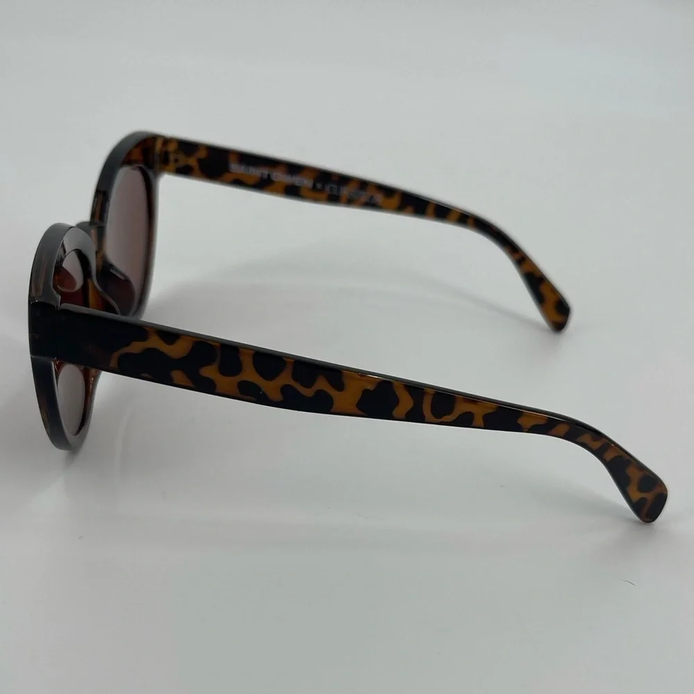 Saint Owen x Curateur Wylde Tortoise Shell Sunglasses w/Faux Leather Case NEW